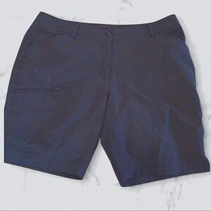 Oobe Quick Dry Dark Gray Shorts Women's Size 14